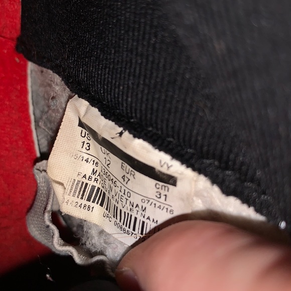 Jordan 11 - Picture 4 of 4